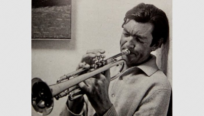 Cuidado de sí: Julio Cortázar tocando trompeta
